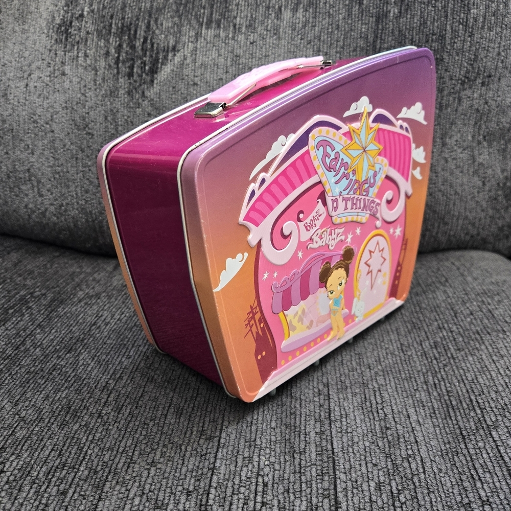 Bratz Babyz Lot.of 4 Dolls, Accessories, And Lunch Box Play Set - Picture 7 of 12